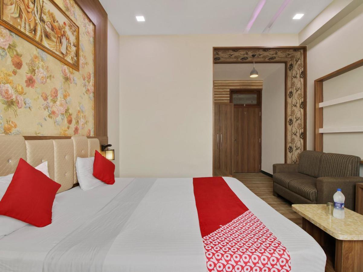 Oyo 74578 Hotel Al-Diyafa Гайдарабад Екстер'єр фото